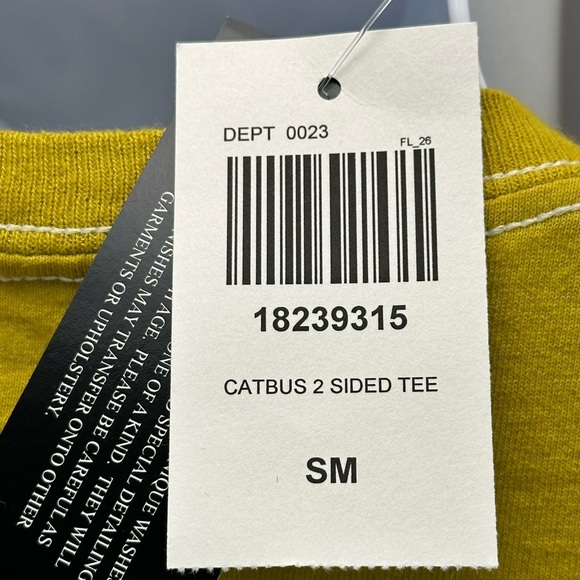 Hot Topic Studio Ghibli My Neighbor Totoro Bioworld Cat Bus Trail T-Shirt- Small - Picture 6 of 6